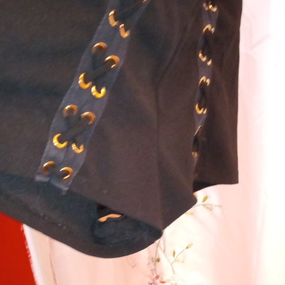 Charlotte Russe Black Sleeveless Romper with Grommet Detail - Picture 6 of 6